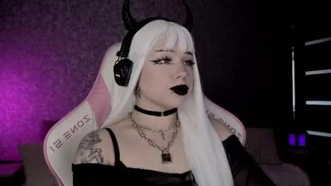 Lady Marceline online show from 06-18-26, 10:41