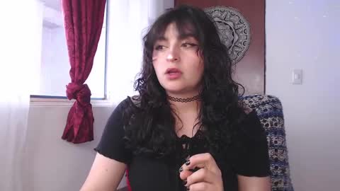 Snapshot of marceline_uu chatting on 02-18-25, 06:26 M A R C I online show from 02-18-25, 06:26