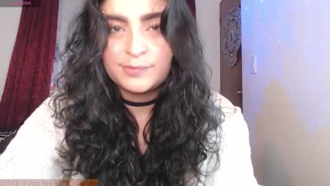 Snapshot of marceline_uu chatting on 11-27-25, 08:55 M A R C I online show from 11-27-25, 08:55