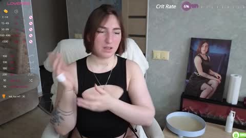 Snapshot of marceline_v chatting on 02-14-25, 03:11 Marcy online show from 02-14-25, 03:11