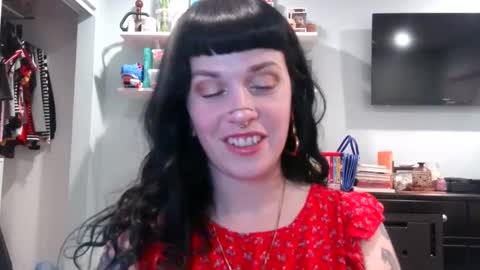 Snapshot of marcelinealtaria chatting on 01-28-25, 02:00 MarcelineAltaria online show from 01-28-25, 02:00