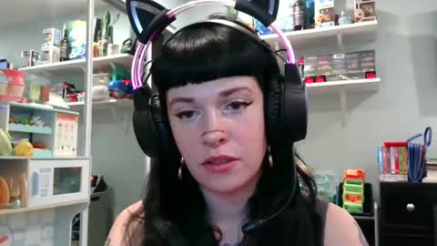 Snapshot of marcelinealtaria chatting on 02-18-25, 05:42 MarcelineAltaria online show from 02-18-25, 05:42