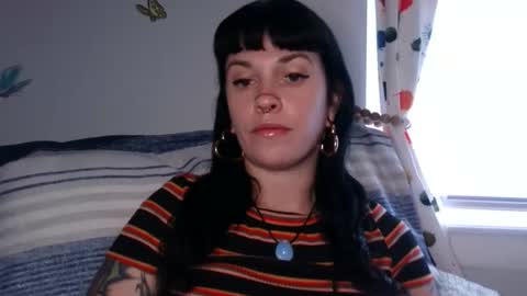 MarcelineAltaria online show from 11-14-25, 04:06