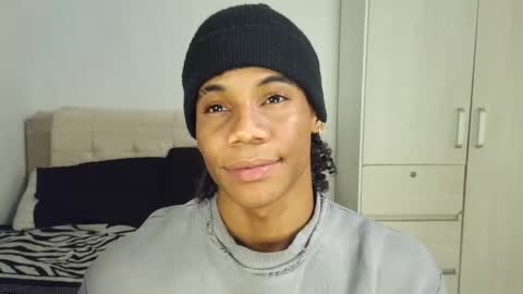Snapshot of marcelo_dosantos77 chatting on 05-20-26, 10:16 MARCELO online show from 05-20-26, 10:16