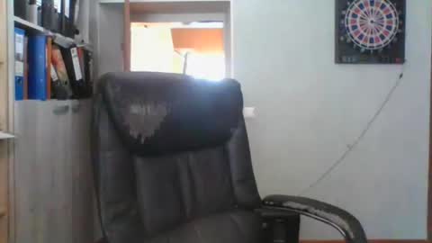 Snapshot of marcjemp chatting on 07-09-26, 11:14 marcjemp online show from 07-09-26, 11:14