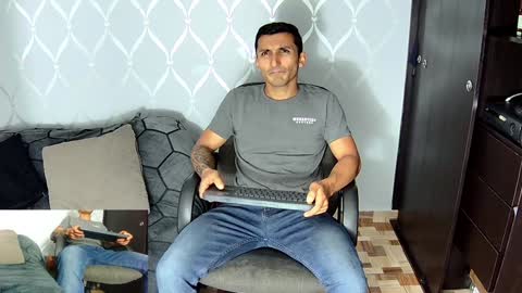 Marck  Independent model  online show from 01-13-25, 02:07