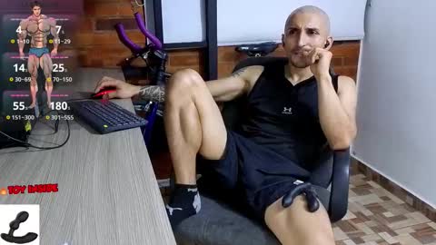 Marck  Independent model  online show from 11-21-25, 01:59