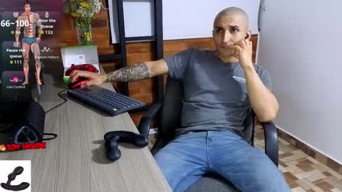 Marck  Independent model  online show from 01-13-26, 01:33