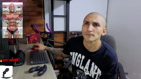 Marck  Independent model  online show from 04-12-26, 03:55