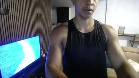 Snapshot of marco_striker chatting on 06-01-26, 01:35 Marco online show from 06-01-26, 01:35