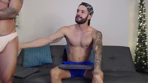 Snapshot of marcoandpolo01 chatting on 12-28-24, 02:43 Marco  Polo online show from 12-28-24, 02:43