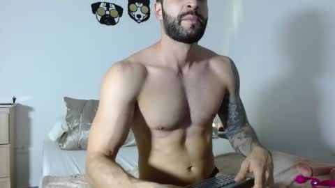Snapshot of marcoandpolo01 chatting on 05-07-26, 10:59 Marco Polo online show from 05-07-26, 10:59