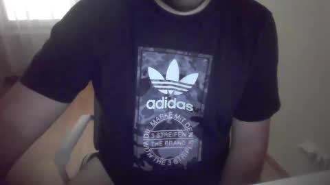 Snapshot of marcos77590 chatting on 05-28-26, 11:18 marcos77590 online show from 05-28-26, 11:18