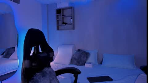 Marco Sullivan online show from 10-21-25, 12:17