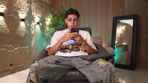 Marco and Ethan online show from 03-20-26, 08:46