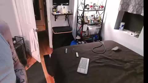 Snapshot of marctheslut chatting on 11-16-25, 10:04 marctheslut online show from 11-16-25, 10:04