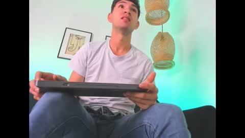 marcus_fire online show from 02-11-25, 07:33