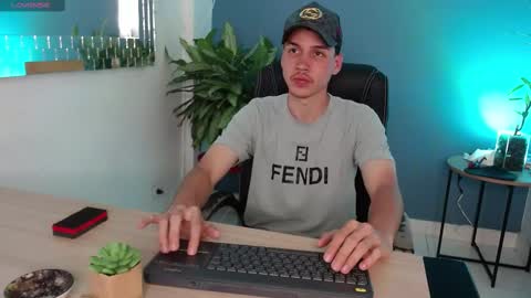 Marcus Hanks online show from 03-01-25, 04:47