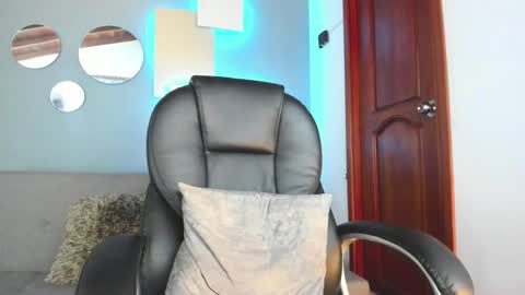 Snapshot of marcus_jax1 chatting on 01-06-25, 02:26 Marcus Jax1 online show from 01-06-25, 02:26