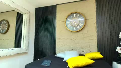marcus_jeron online show from 05-10-26, 02:06