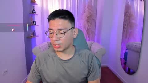 Snapshot of marcuswildx chatting on 09-22-25, 12:18 marcus online show from 09-22-25, 12:18