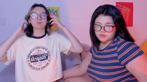 Snapshot of marcy_grey chatting on 09-11-25, 12:44 danna online show from 09-11-25, 12:44