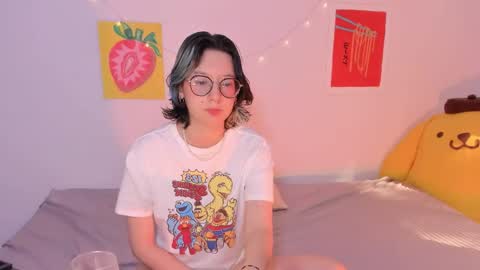 Snapshot of marcy_grey chatting on 10-08-25, 01:53 danna online show from 10-08-25, 01:53