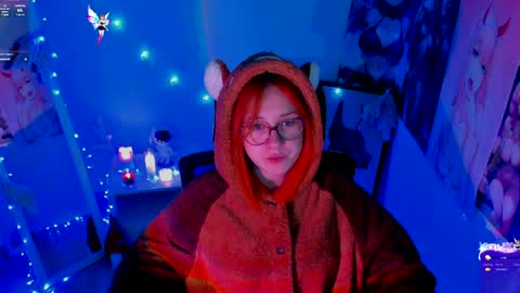 Snapshot of margaret_red chatting on 12-16-24, 10:13 Margaret online show from 12-16-24, 10:13