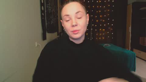 Margaret online show from 12-23-24, 04:06