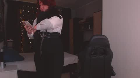 Margaret online show from 11-22-25, 05:45