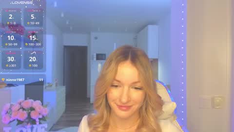 Snapshot of margaretsweet1 chatting on 10-06-25, 12:41 Margaret online show from 10-06-25, 12:41