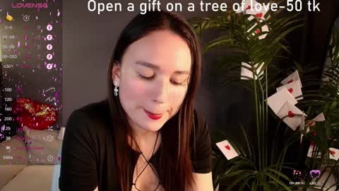 Snapshot of margeritirell chatting on 02-07-25, 08:33 Margo online show from 02-07-25, 08:33