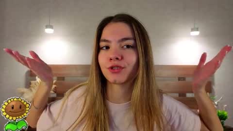 Snapshot of margiedavidson chatting on 02-13-26, 09:05 Call me Margie33 online show from 02-13-26, 09:05