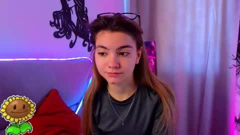 Snapshot of margiedavidson chatting on 02-24-26, 08:34 Call me Margie33 online show from 02-24-26, 08:34