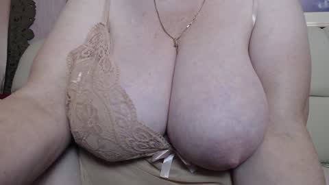 MargieCheerful kind and affectionate online show from 12-21-24, 04:36