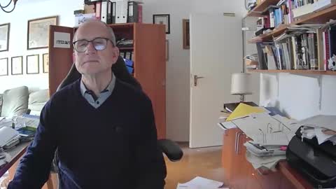 Snapshot of marginalie chatting on 11-22-25, 12:59 marginalie online show from 11-22-25, 12:59