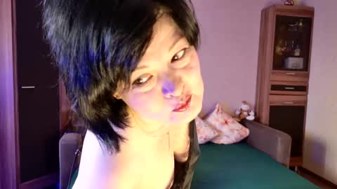 Margo online show from 02-20-25, 03:45