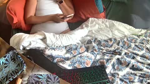 Snapshot of margolane chatting on 09-14-25, 08:08 Elle online show from 09-14-25, 08:08