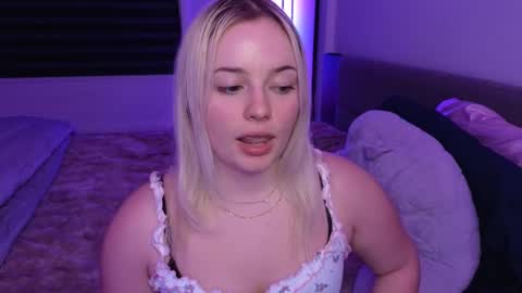 margot_robbie7 online show from 01-07-26, 01:52