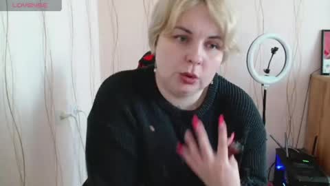 Mari online show from 03-30-26, 07:42