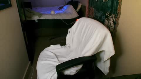 Mari online show from 01-22-25, 07:35