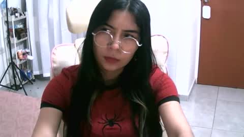 mari_lov3 online show from 03-19-26, 06:06