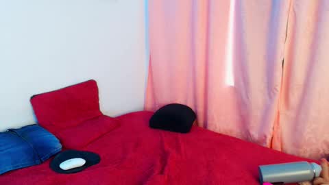 mari_mar69 online show from 09-12-25, 12:16