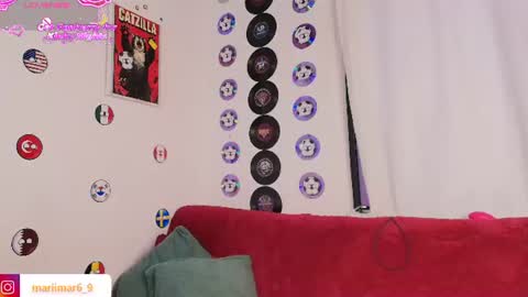 Snapshot of mari_mar69 chatting on 07-11-26, 11:13 mari_mar69 online show from 07-11-26, 11:13