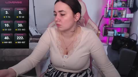 Snapshot of mari_moore7 chatting on 05-01-26, 05:56 mari moore online show from 05-01-26, 05:56