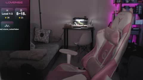 Snapshot of mari_moore7 chatting on 05-06-26, 04:30 mari moore online show from 05-06-26, 04:30