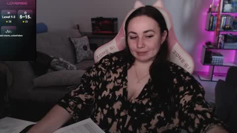 Snapshot of mari_moore7 chatting on 05-21-26, 07:48 mari moore online show from 05-21-26, 07:48