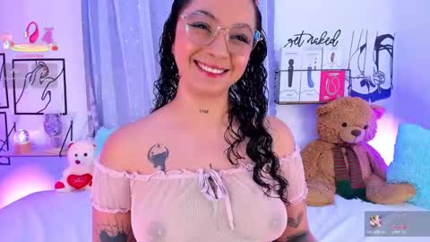 Mari Sweett  online show from 11-15-25, 08:05