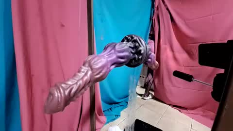 Snapshot of maria666cd chatting on 12-18-25, 08:42 Maria Magdalena online show from 12-18-25, 08:42