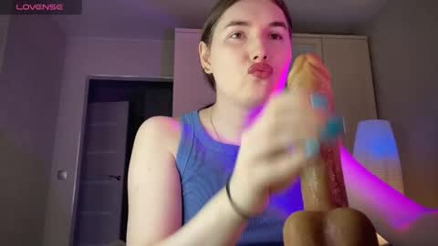 Maria online show from 05-21-26, 06:09